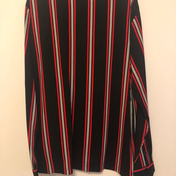 Button up Shirt - Picture 4 of 4